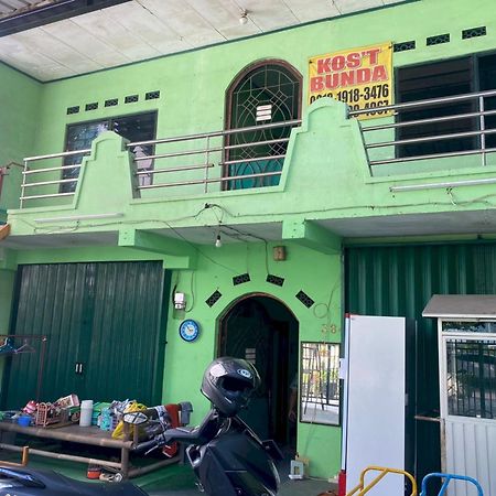 Spot On 94166 Kost Bunda Syariah Hotel Bekasi Kültér fotó