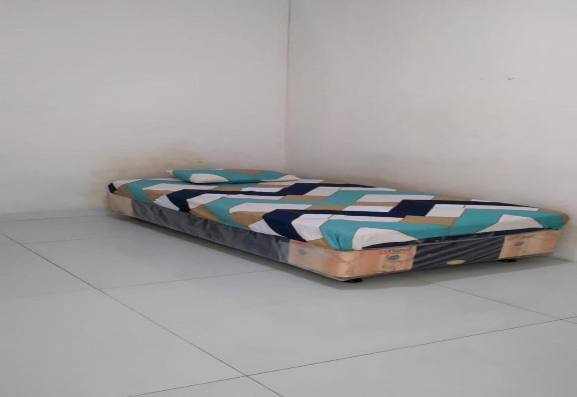 Spot On 94166 Kost Bunda Syariah Hotel Bekasi Kültér fotó
