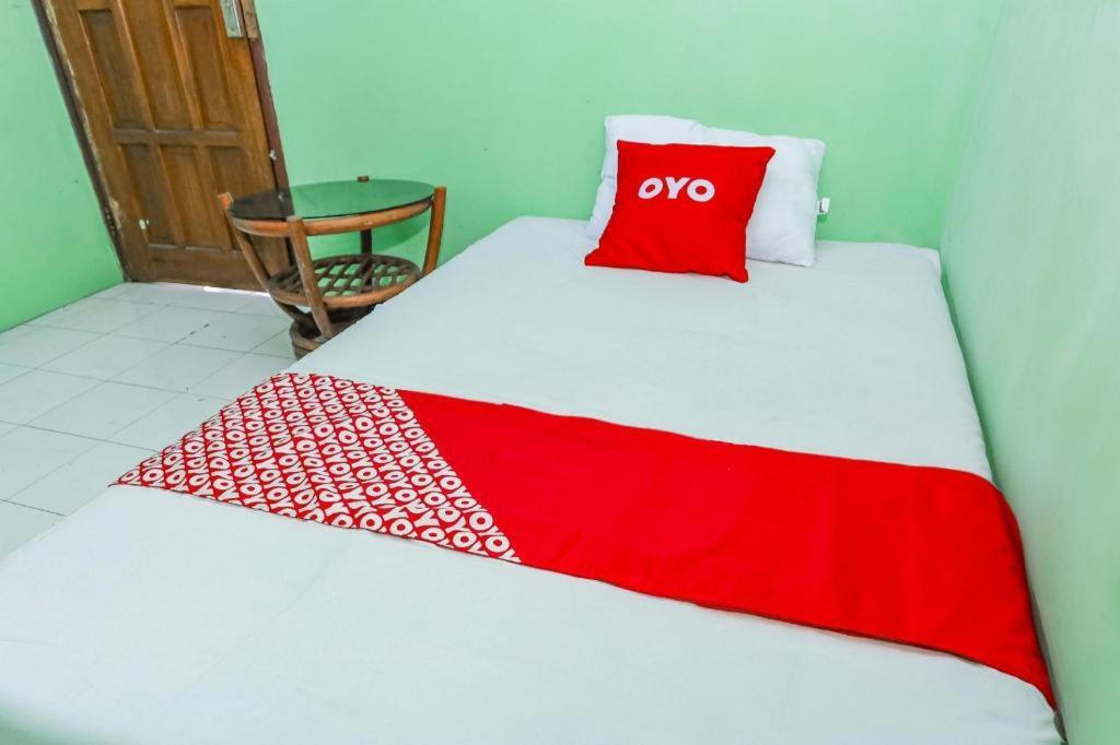 Spot On 94166 Kost Bunda Syariah Hotel Bekasi Kültér fotó