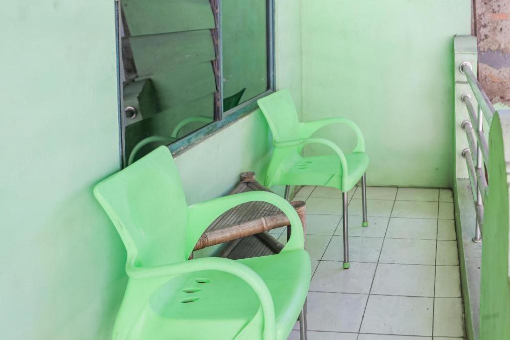Spot On 94166 Kost Bunda Syariah Hotel Bekasi Kültér fotó