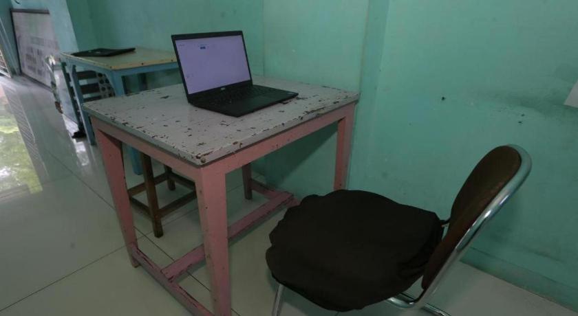 Spot On 94166 Kost Bunda Syariah Hotel Bekasi Kültér fotó