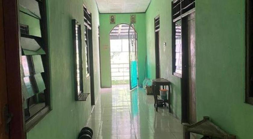 Spot On 94166 Kost Bunda Syariah Hotel Bekasi Kültér fotó